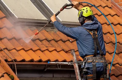 Démoussage et hydrofuge de toiture à Kermoroc'h